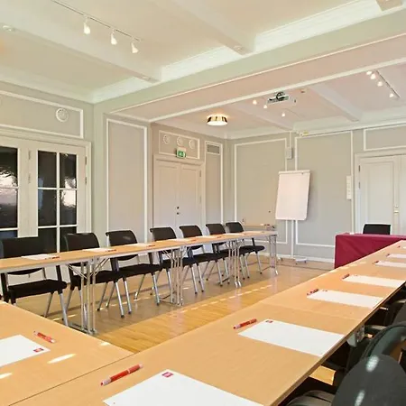 Quality Prinsen Hotel 4*